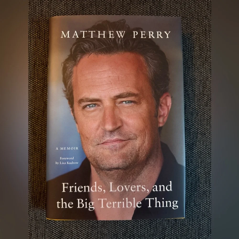 NEW: Friends, Lovers, and the Big Terrible Thing: A Memoir. by Matthew Perry - Picture 1 of 2